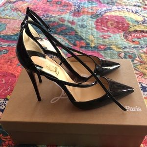 Fliketta by Christian Louboutin